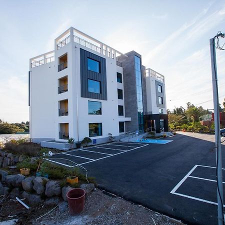 Fellisia Hotel Seogwipo Exterior photo