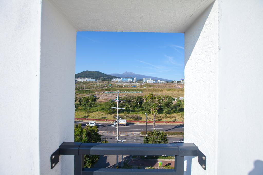 Fellisia Hotel Seogwipo Exterior photo